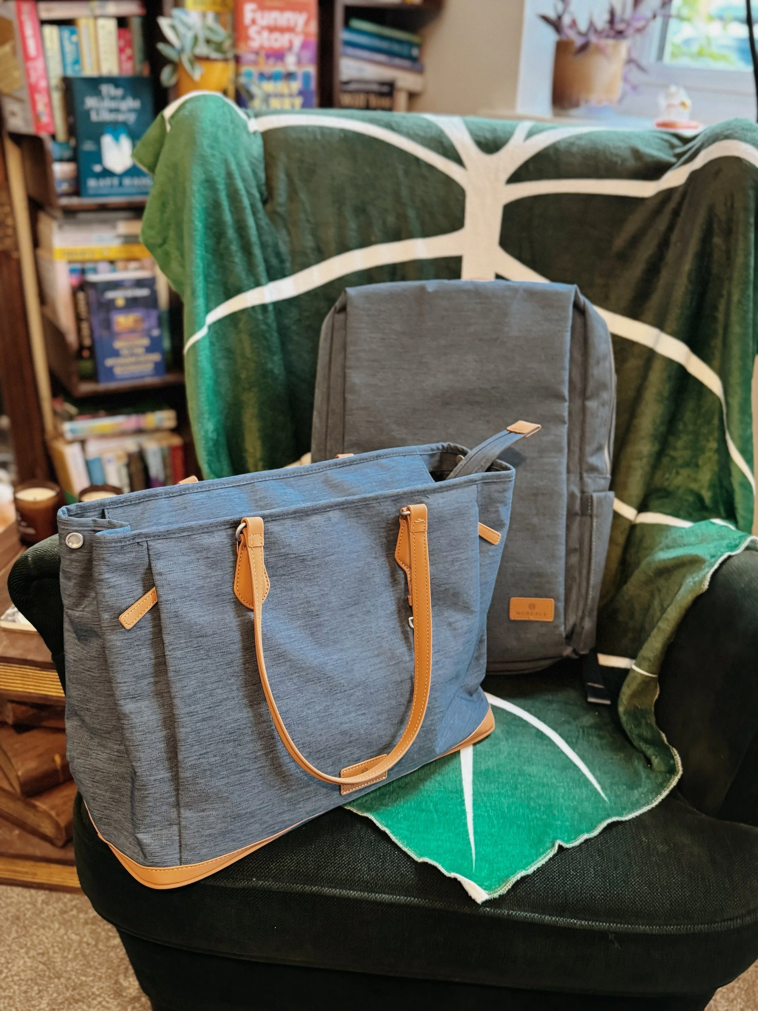 Nordace Siena Pro Tote Bag Review and Discount Code — Julia's Bookcase